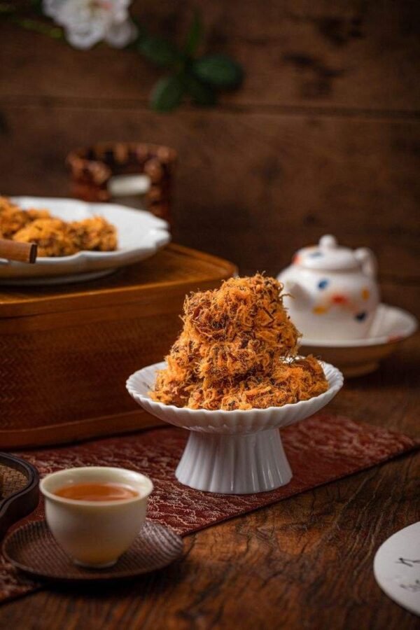 Dried Chicken Floss Twisted Dough with Seaweed & Spicy Flavour